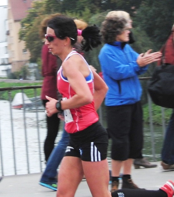 Laura Lienhart - Gesamtsiegerin beim Einstein-Marathon 2013